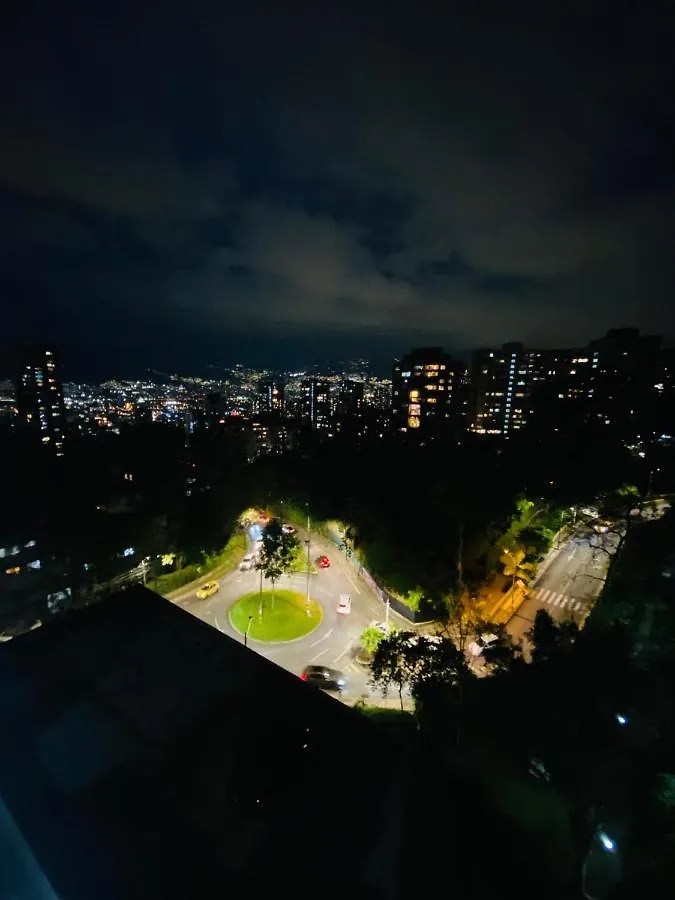 Apartamento Suite Moderna Y De Lujo Con La Mejor Vista A La Ciudad - Poblado Medellín